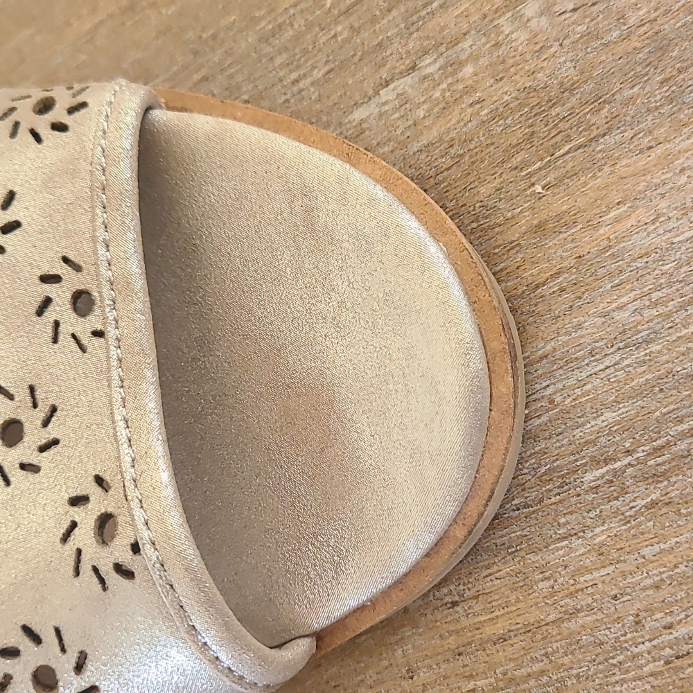 Jack Rogers Metallic Ronnie Mules in size 9 - Picture 4 of 8